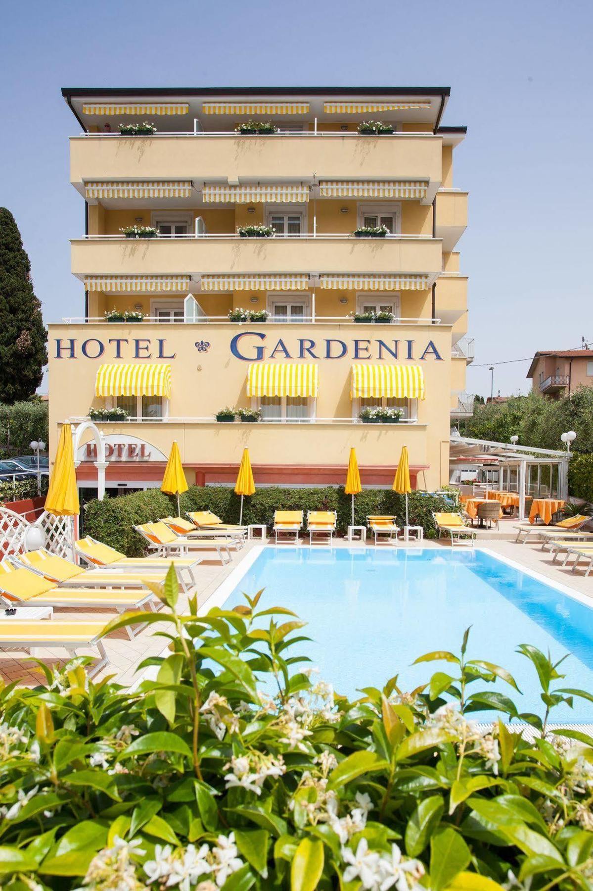 Hotel Gardenia & Villa Charme Adults Friendly 10Plus باردولينو المظهر الخارجي الصورة